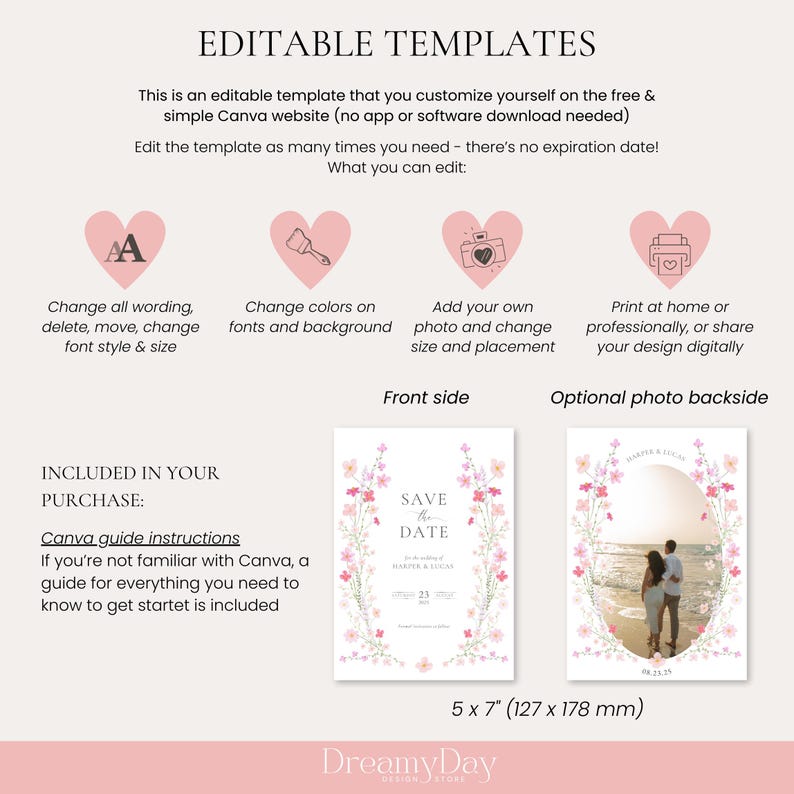Op de afbeelding: Bewerkbare sjabloon voor een save-the-date-kaart met een bloemmotief. De voorkant heeft een roze bloemkrans met de tekst "Save the Date" en de namen van het paar. De achterkant heeft een foto van een stel op het strand met een bloemrand. De sjabloon is 12,7 x 17,8 cm (5 x 7 inch) groot.