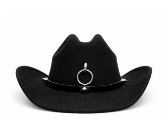 Gothic Cowgirl Hat with O-Ring & Studded Vinyl Band – Black Western Statement Hat