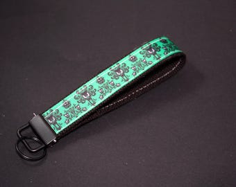 Key Fob Wristlet - Haunted Mansion Green Wallpaper - Keychain