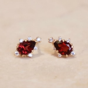 Teardrop Natural Red Garnet Gemstone Diamond Halo Stud Earrings, 14k Gold Plated S925 Silver Vintage Style Gift for her Everyday Earrings