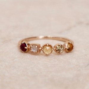 Flerstens naturlig färgglad ädelsten 14K guldpläterad 925 sterlingsilverring, födelsestenspresent till henne, elegant årsdagspresent till brudtärna