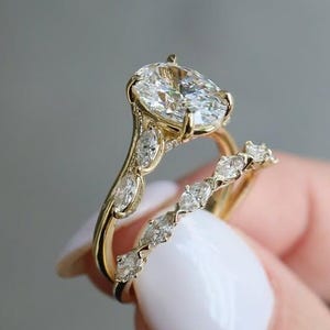 3 Carat Oval Moissanite Engagement Ring and Wedding Band Wedding Ring Set For Women in 14K Solid Gold, Available White Gold and Rose Gold