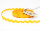 Clearance! 5 yards of Golden Yellow Ric-Rac trim ribbon 5mm 3/8"