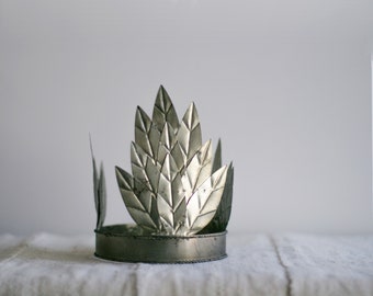 Vintage Inspired Metal Laurel Leaf Crown 6"