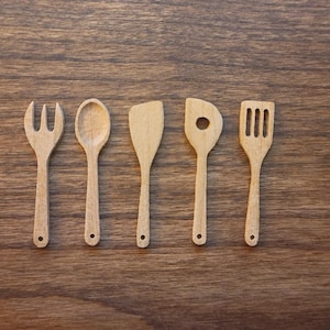 Miniature Kitchen Utensils set of 5 with optional Cutting Board and Knife, 1:12 scale