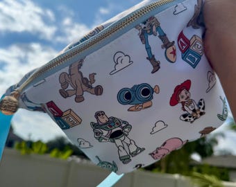 Riñonera Disney Toy Story / Riñonera Pixar con Woody, Buzz y Jessie / Bolso Disney World Park / Bonita bandolera de viaje Pixar
