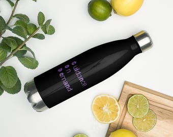Stainless steel water bottle