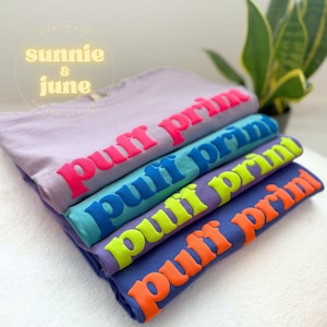 Custom Puff Shirt Embossed Name TShirt Girls Trip Tee Team Puff Print T-Shirt Personalized Matching Shirts Spirit Tee Comfort Colors Mascot
