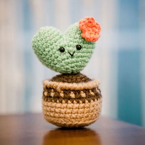 Amigurumi Crochet Pattern (PDF in English): Crochet Heart Cactus, Crochet Hoya Kerii, Amigurumi Cactus, Crochet Succulent, Crochet Plant
