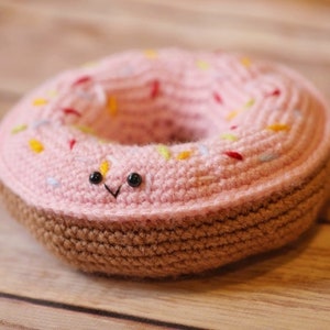 Amigurumi Crochet Pattern (PDF in English): Amigurumi Donut, Donut Play Food, Crochet Play Food, Crochet Donut