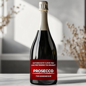 Étiquette de vin sarcastique de la Saint-Valentin, étiquette de bouteille de vin drôle imprimable, téléchargement immédiat pour la Saint-Valentin, cadeau de Saint-Valentin, 5 modèles