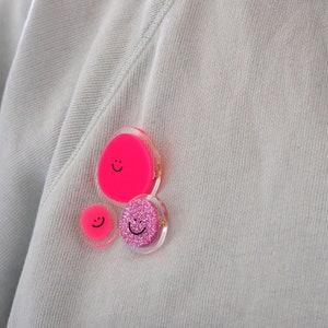 Happy Blobs / Smile Brooches / Laser Cut Acrylic Brooch Set / Happy Badges / Happy Statement Pins / Summer Jewellery / RockCakes