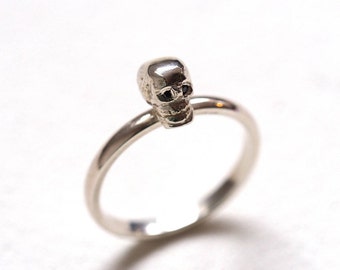 Skull Ring / Diamonds / Recycled Sterling Silver / Forever Ring / Gift For Girl Friend / RockCakes Precious Jewellery