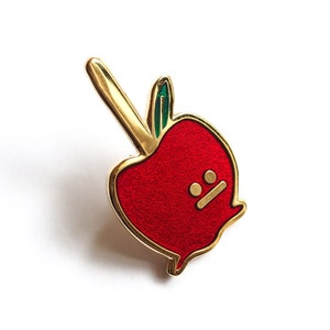 Toffee Apple Pin Badge / Candy Apple Brooch / Autumn Jewellery / Enamel Pin Badge / Teacher Gift / RockCakes