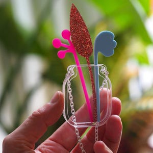 Vase & Flower Pendant / Laser Cut Acrylic Necklace / Flower Jewellery / Spring Jewellery / Gift for Mum / Vase Necklace / RockCakes Jewelry