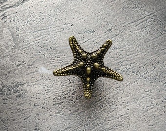 Starfish Themed Brass Cabinet Knobs, Decorative Sea-Inspired Hardware for Cabinet, Drawer, Kids' Rooms, Jewelery Boxes, Restoration Projects