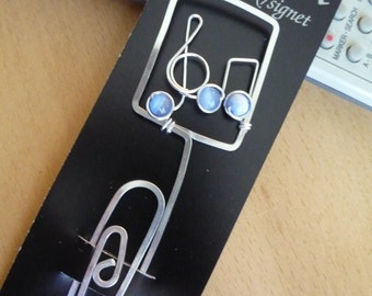 Treble Clef and Note Bookmark // Gift for Musicians, Readers and Teachers