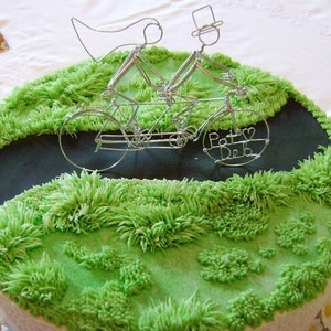 Personalized Tandem Bike Riders Wedding Cake Topper // Bicycle Wedding Gift image 5