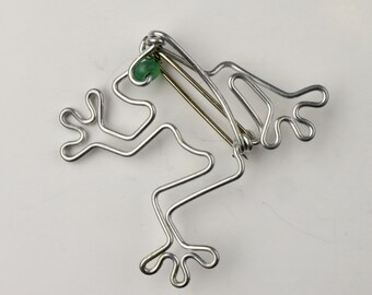 Wire Frog Brooch