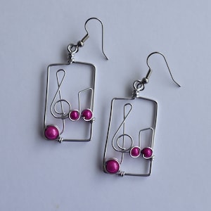 Treble Clef and Musical Notes Earrings // Gifts for Musicians.