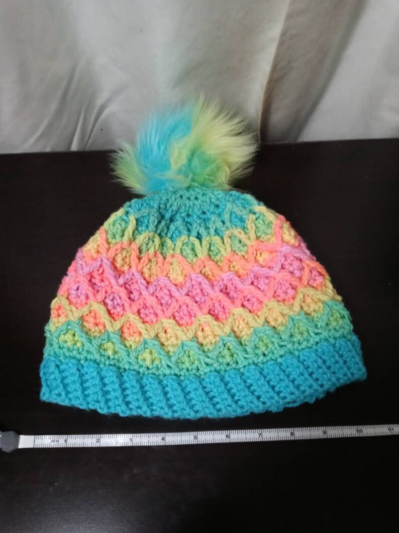 retro stripes Diamond beanie in neon rainbow stripes crochet tiktok beanie