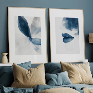 Stampa artistica astratta floreale blu ad acquerello – Download di arte botanica da parete blu navy – Dipinto floreale moderno per soggiorno – Digitale istantaneo