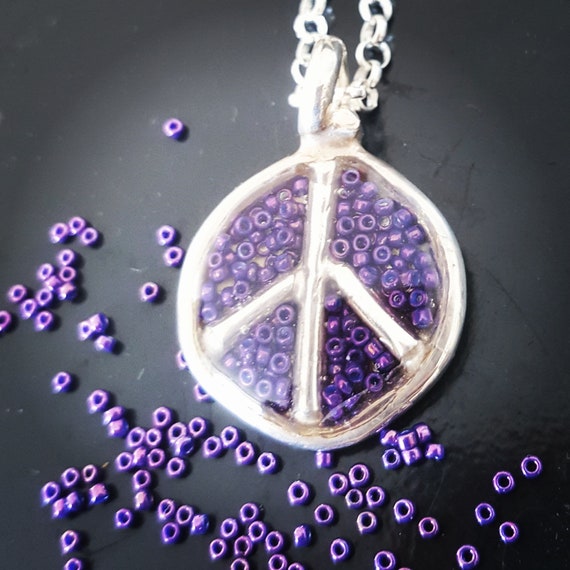 Buy Dcfywl731 9 Pack Peace Sign Necklace for Men Women-Hippie Costume Peace  Pedants Necklaces Set 60s 70s 80s Hippie Party Dressing Accessories (9Pcs)  at Amazon.in