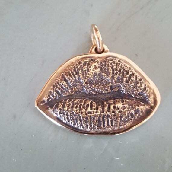 Gold Lips Necklace 14kt Gold Custom Jewelry Kiss Personalized Etsy