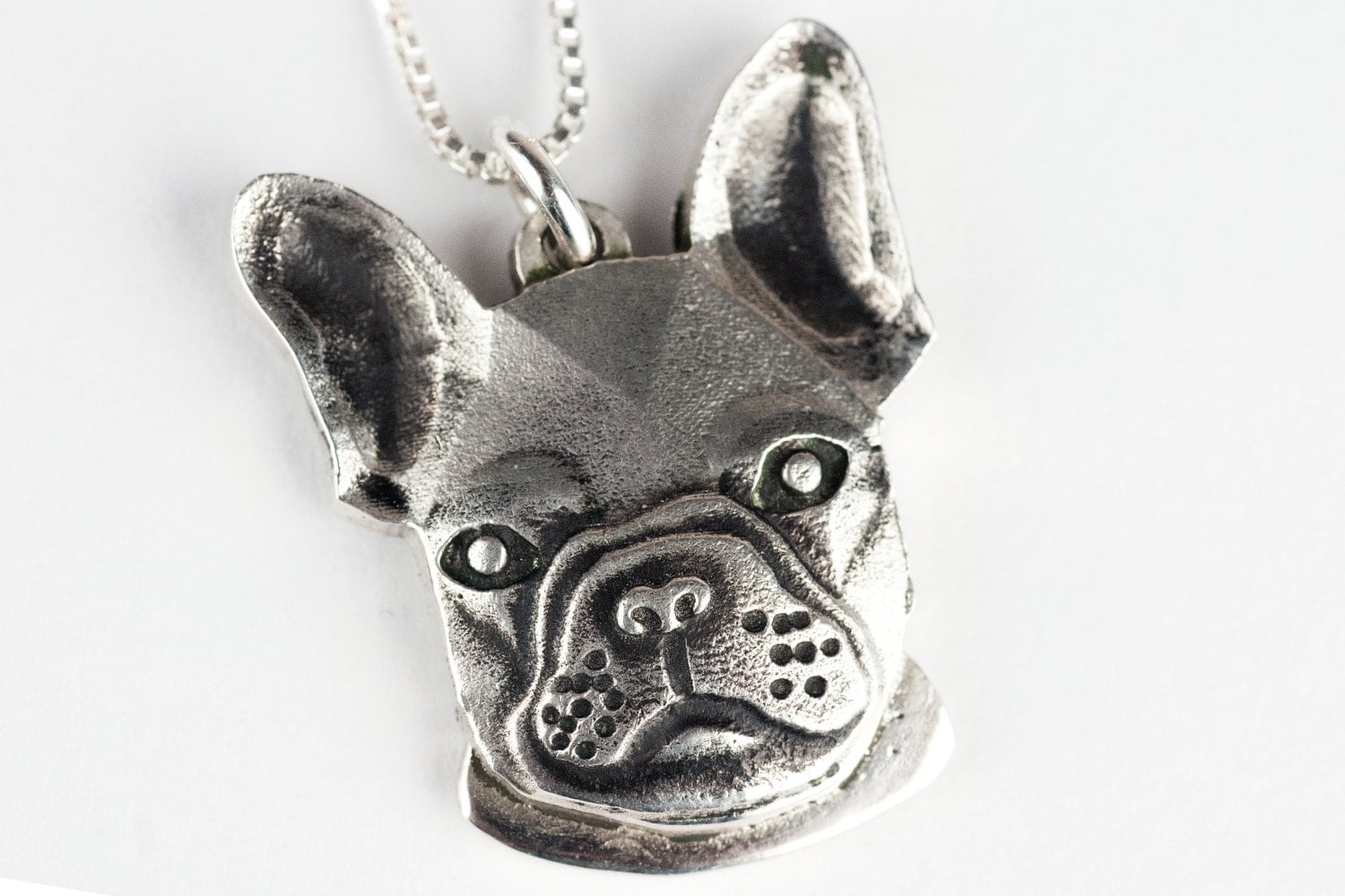 Schmuck Hund Französische Bulldogge Halskette mit buntem, emailliertem  Anhänger
