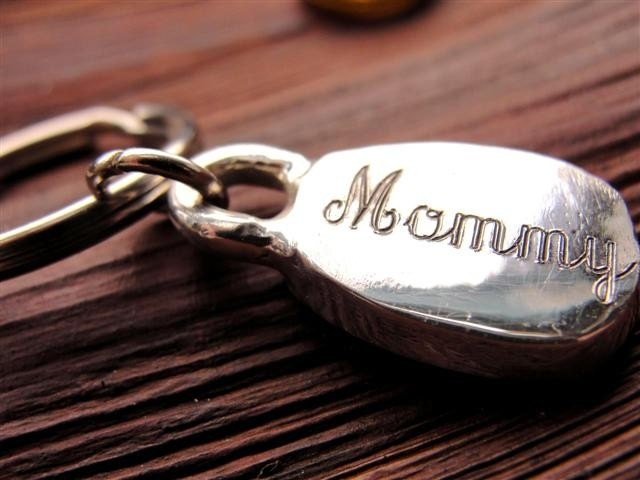 Amxiu Custom 925 Sterling Silver Keychains Engrave Two Names with  Birthstone Foot Key Chains For Women Mother's Gift Accessories - AliExpress