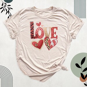 Love Heart Valentines Day Women Cute Shirt Tee, Heart Valentine Tshirt, Valentines Shirts For Woman, Valentines Day Shirt, Love Heart Outfit