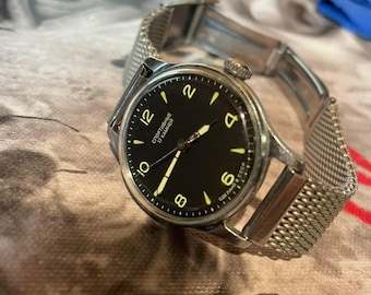 Vintage USSR Sportivnie Wristwatch: Pobeda Mechanical Watch, Black Dial