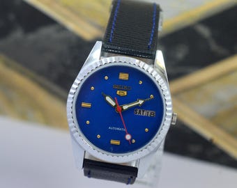 Vintage Seiko 5 Automatic Movement No.7009-6001 Blue Dial Day/date