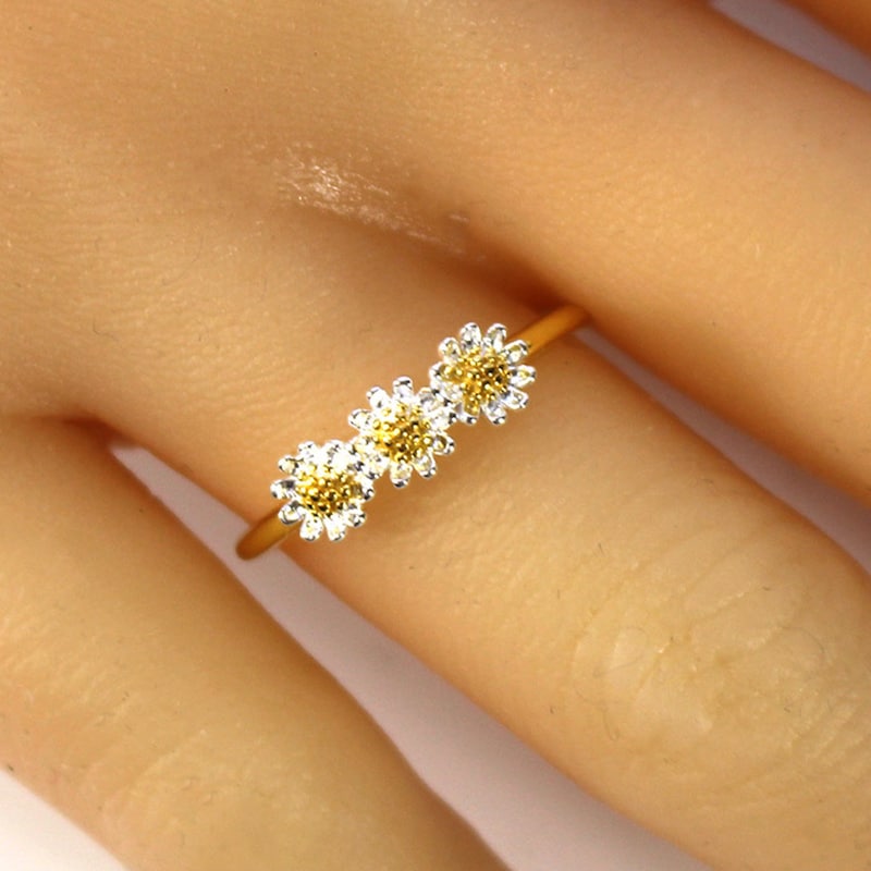 Sunflower Ring - Etsy