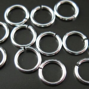 Jump Rings,Jumprings-Jewelry Making Supplies-Sterling Silver Jump Rings-18 ga, gauge-4mm OD (20pcs) Silver Findings SKU: 205118-040