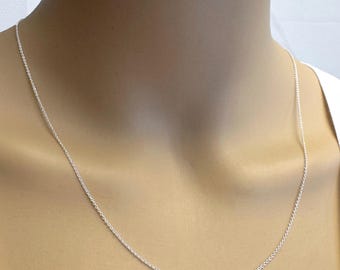 Collana a catena a maglie sottili in argento sterling - Catena a maglie sottili e semplici per ciondolo - Collana finita da 40 a 90 cm (16"-36") Codice articolo: 601009
