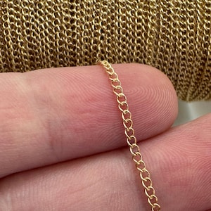 Gold Filled Curb Chain-Bulk Chain By The Foot-Unfinished Jewelry Chain-Permanent Jewelry-Dainty Curb Chain-Bulk Jewelry Supplies-Gold Filled