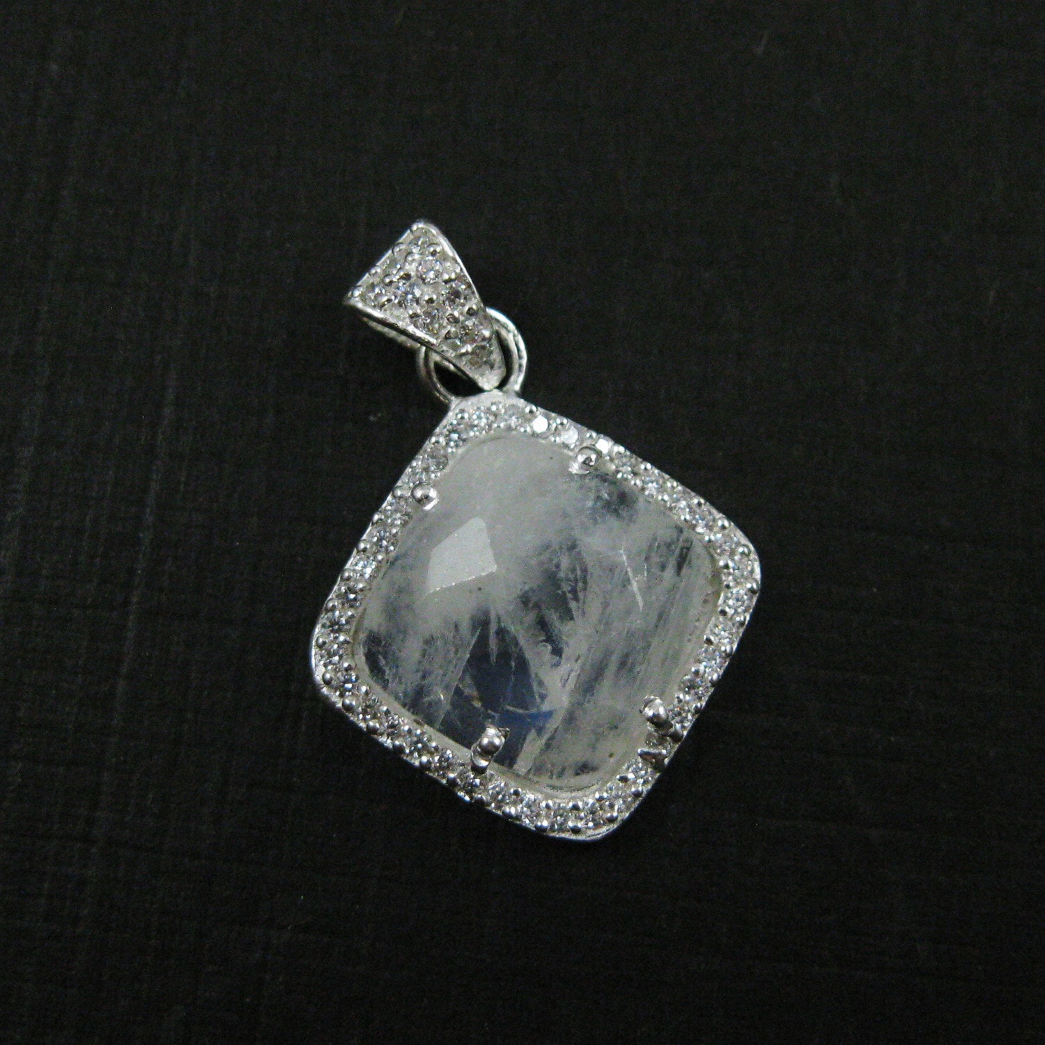 Cubic Zirconia Pave Pendant Silver Pave Round Bezel Gemstone Necklace Pendant Cubic Zirconia Pave Pendant Silver Pave Round Bezel Gemstone Necklace Pendant