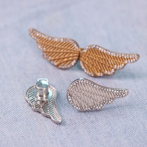 Waistband Tightener Adjuster Hook｜Diamond-Encrusted Angel Wings Waist Buckle｜No Sew Need｜Sweater Clips｜Festival Cloak Clasp