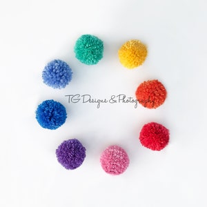 Yarn POM POMS - Decorative yarn poms