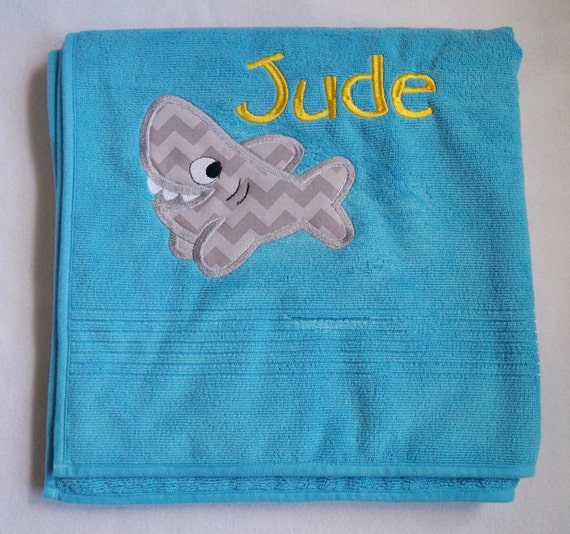 Brodé Serviette De Plage Serviette De Requin Serviette De Piscine Personnalisé Serviette Serviette De Piscine Applique Cadeau Pour Les Enfants