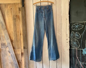 elephant ear bell bottoms