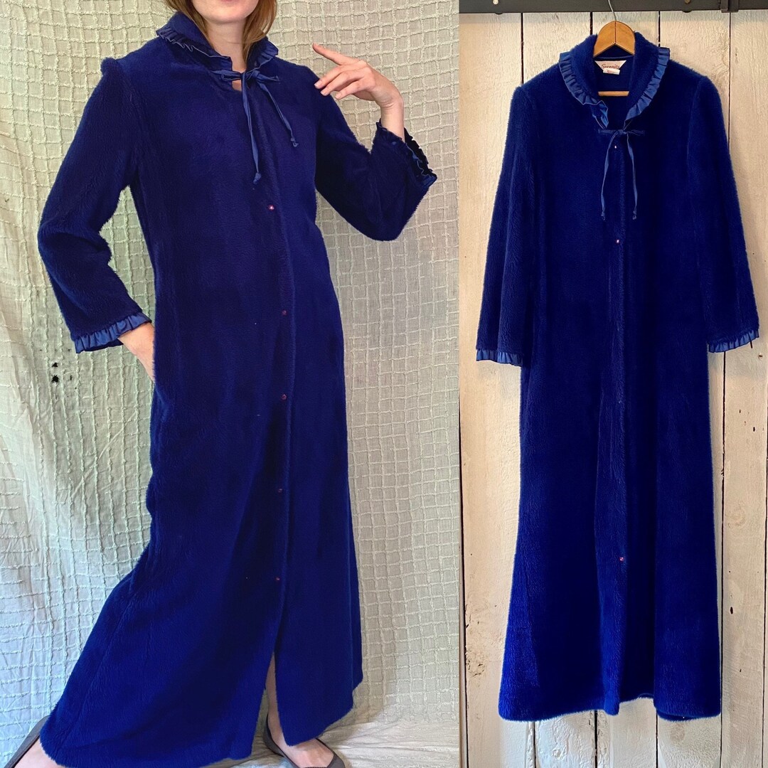 Vintage 80s Blue Fuzzy Faux Fur Fleece Robe Dressing Gown by Serenity ...