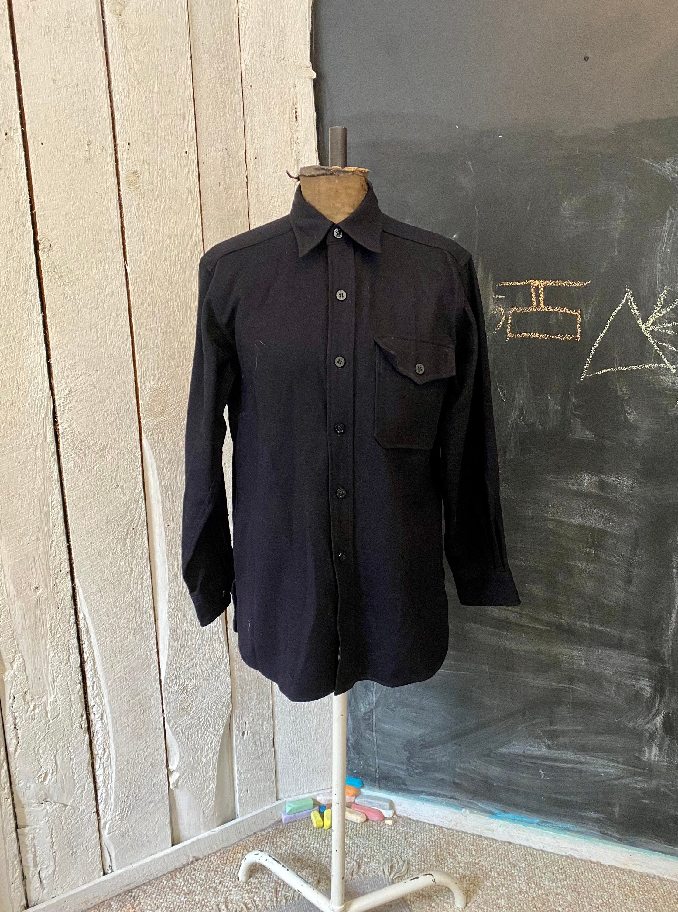 Vintage WW2 Navy CPO Shirt Wool Naval Clothing FactoryButton Up Blue size 15