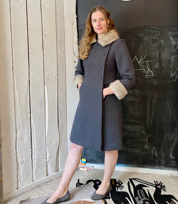 Vintage 60s Gray Wool Princess Coat Mink Fur Coll… - image 3