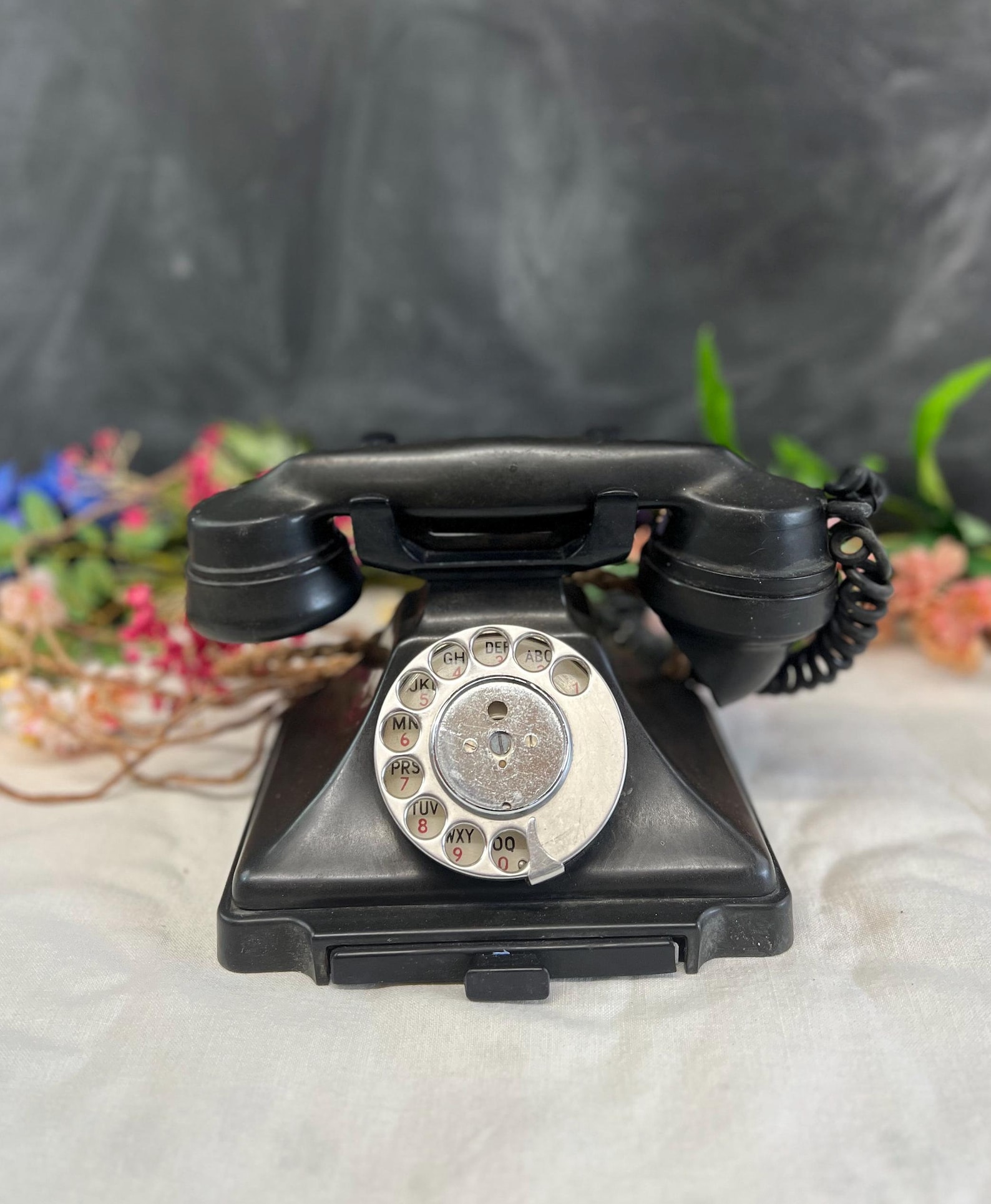 Beau téléphone original rare blanc 232 GPO 1 232 avec tiroir