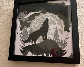 Arte en papel Midnight Wolf: Caja de sombras 3D (marco de 8x8)