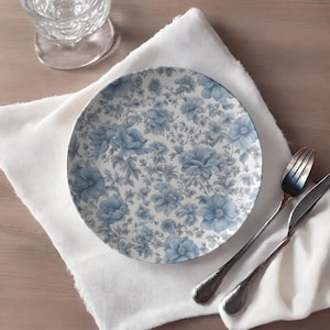Blue Floral Dinner Plate: Elegant Everyday Dinnerware