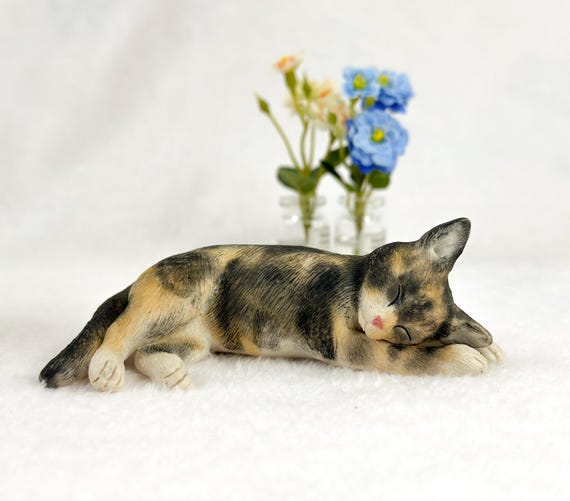 Custom Cat Clay Figurines,Cat Sculpture,Cat Statue,Cat Wedding Cake Topper,Cat Memorial Gift,Pets Birthday Gift,Pet Anniversary