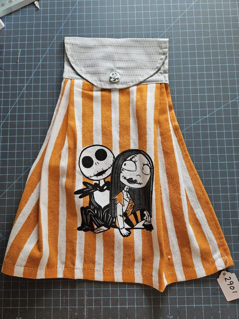 Nightmare Before Christmas - Hanging Kitchen Towels Nightmare BC 2